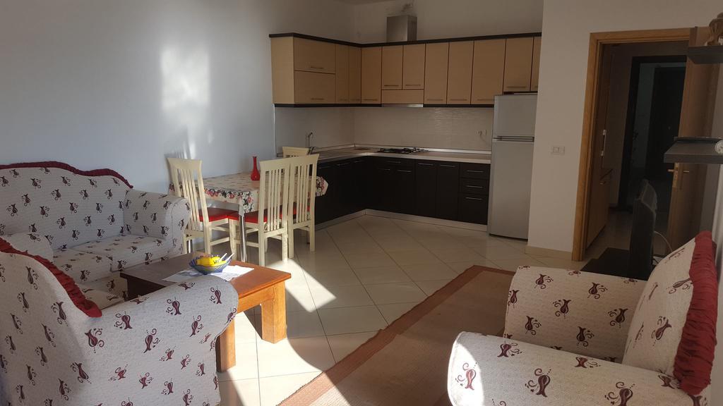 Faik Shehu Apartments Durres Exterior photo