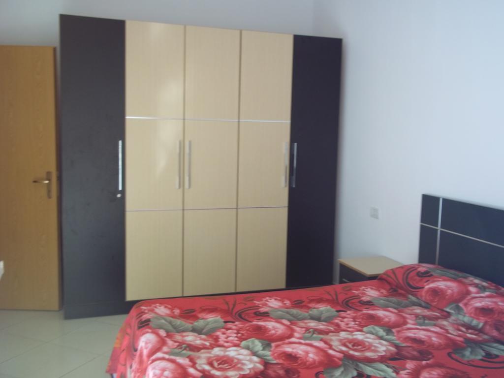 Faik Shehu Apartments Durres Exterior photo