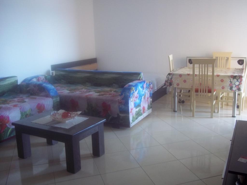 Faik Shehu Apartments Durres Exterior photo